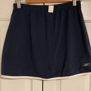 Reebok Tennis Skirt - Navy/ White. Size 6. GUC